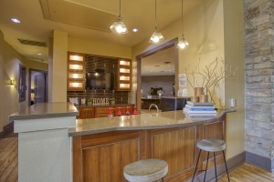 1 Bedroom Apartments For Rent in San Antonio, TX - Clubhouse Bar